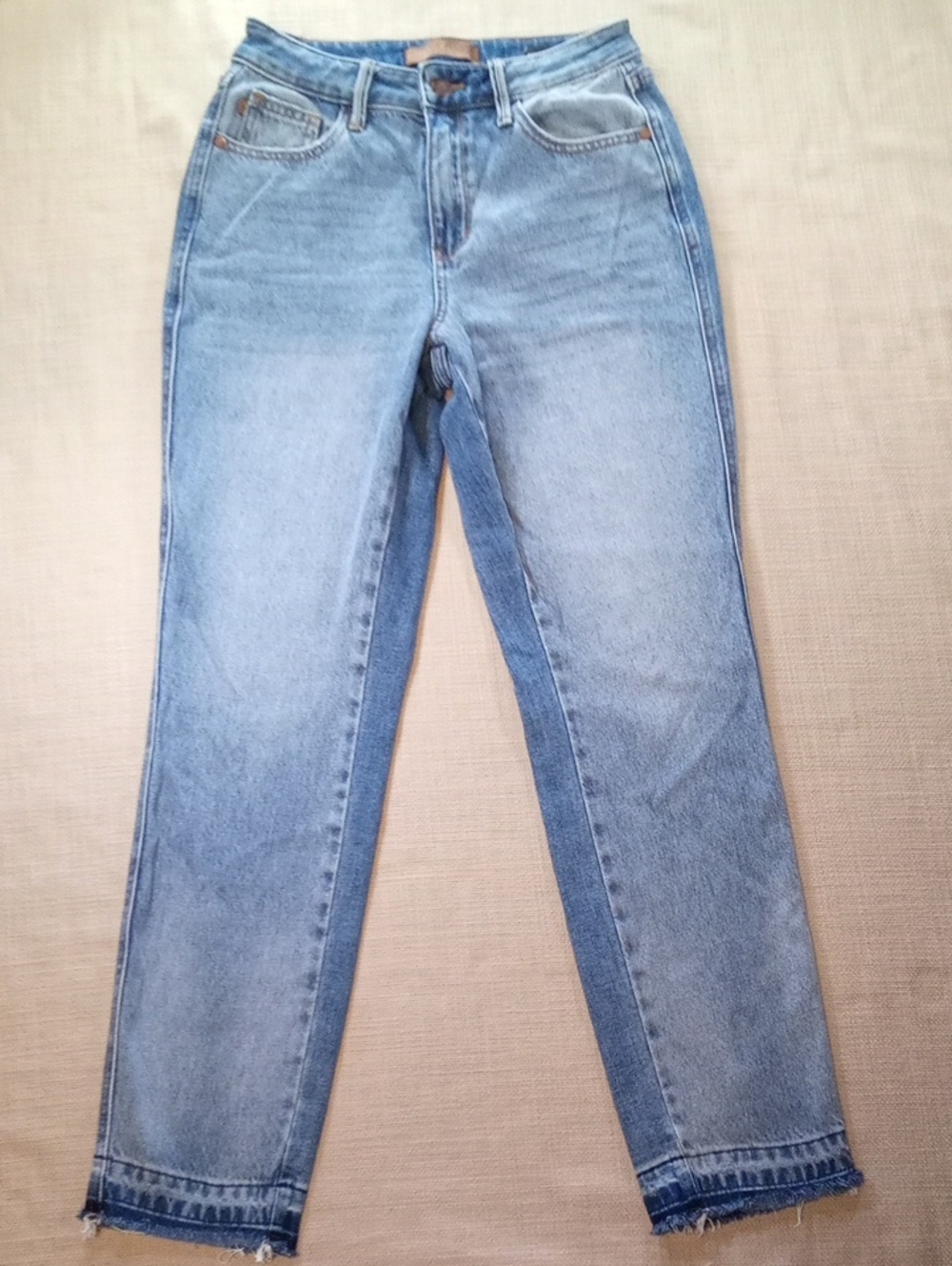 Women's Size 3/26 Judy Blue Light Wash High-Rise Straight Jeans